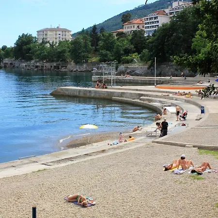 With Parking Space Lovran, Opatija - 2357 아파트