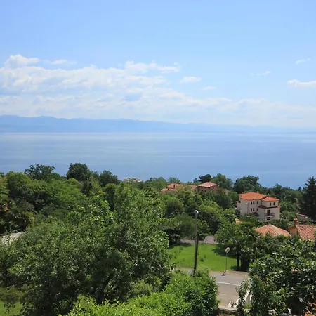 아파트 With Parking Space Lovran, Opatija - 2357 *