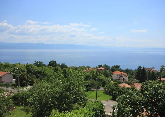 Appartamento With Parking Space Lovran, Opatija - 2357 *