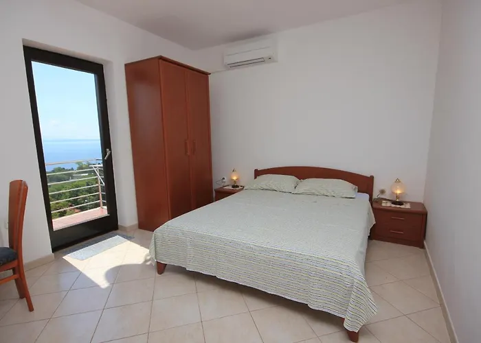 With Parking Space Lovran, Opatija - 2357 Apartment *